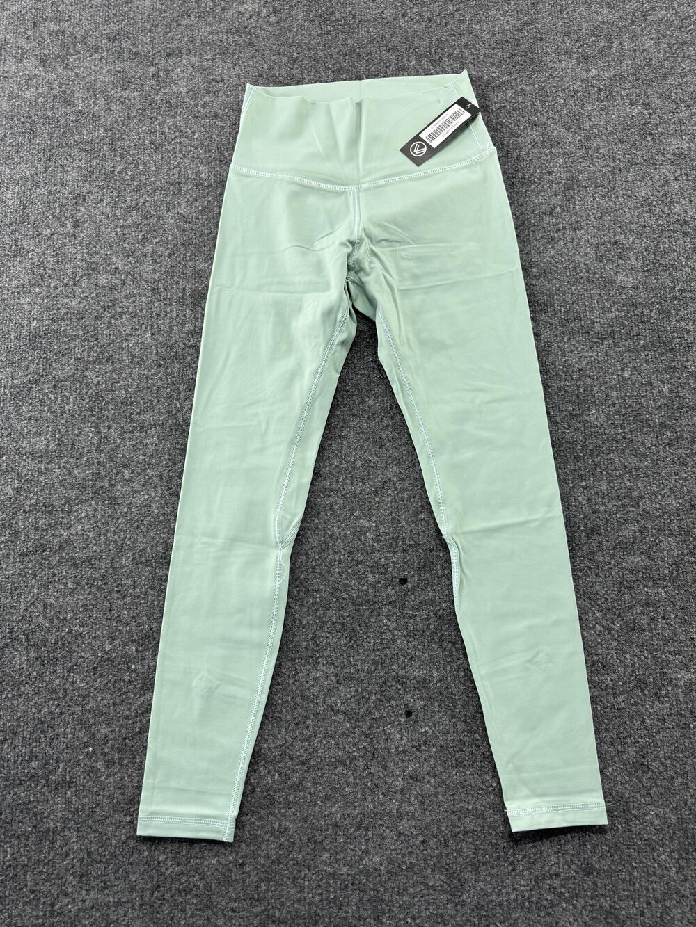 New Savvi SSKIN Leggings Womens Small Green High Waist Ankle Yoga Gym Pants
